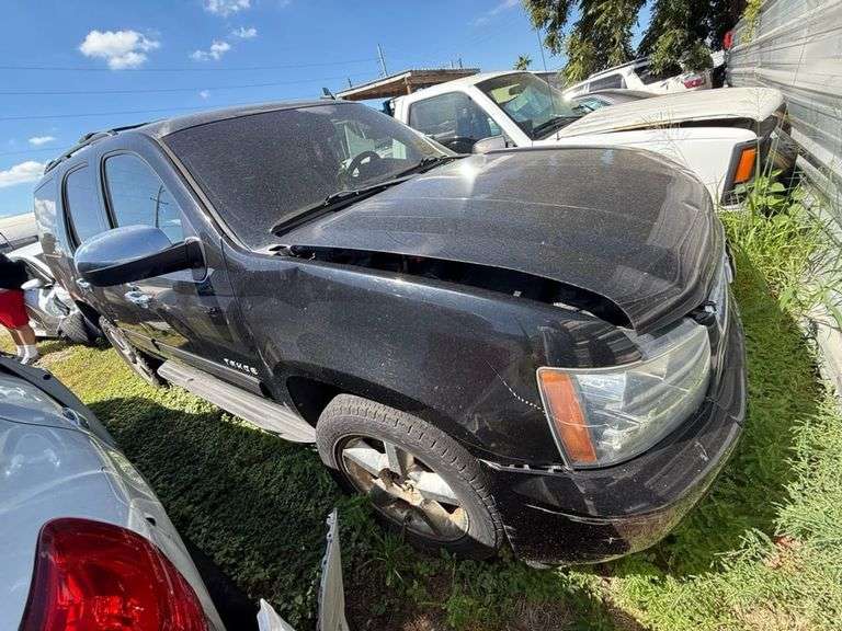 2012 CHEVROLET  TAHOE