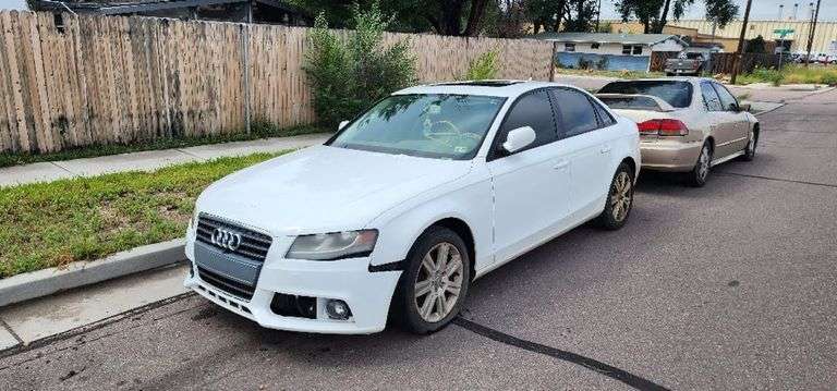 2011 AUDI  A4
