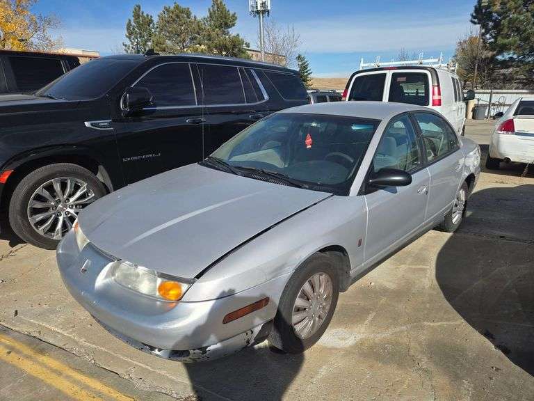 2001 SATURN SL2