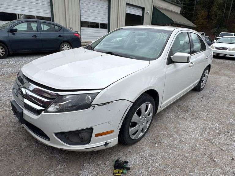 2010 FORD FUSION
