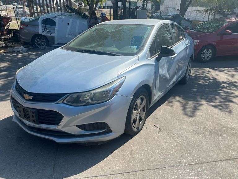 2018 CHEVROLET CRUZE