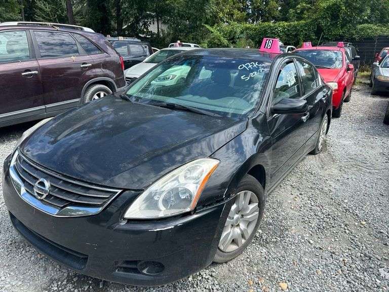 2010 NISSAN  ALTIMA