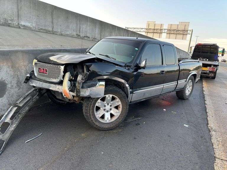 Title - 2002 GMC SIERRA