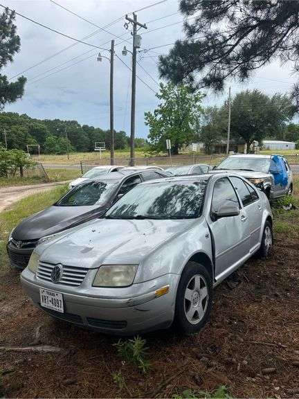 2002 VOLKSWAGEN  JETTA