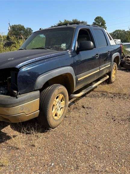 2005 CHEVROLET AVALANCHE