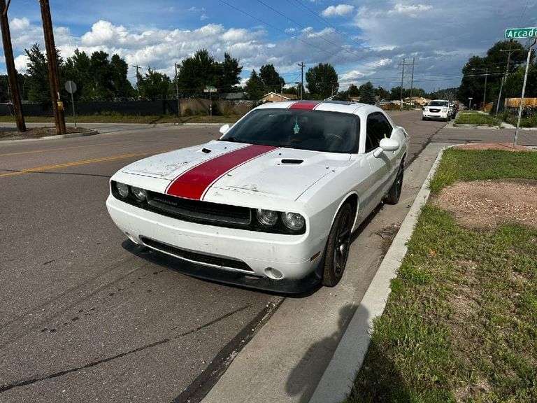 2013 DODGE  CHALLENGER