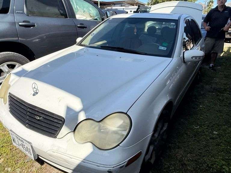 2003 MERCEDES-BENZ  C-CLASS