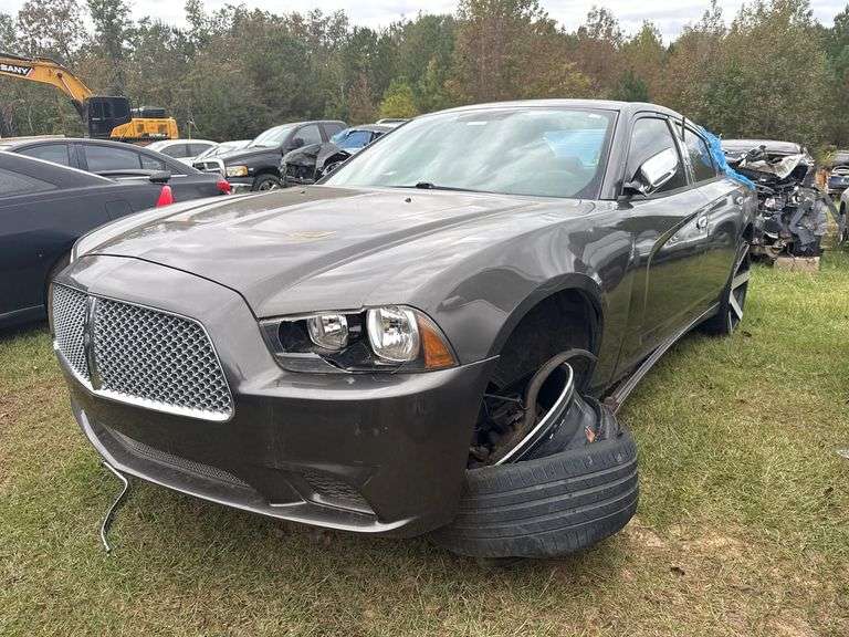 2013 DODGE CHARGER