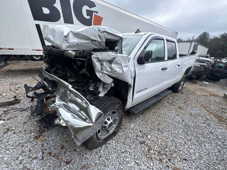2017 CHEVROLET SILVERADO