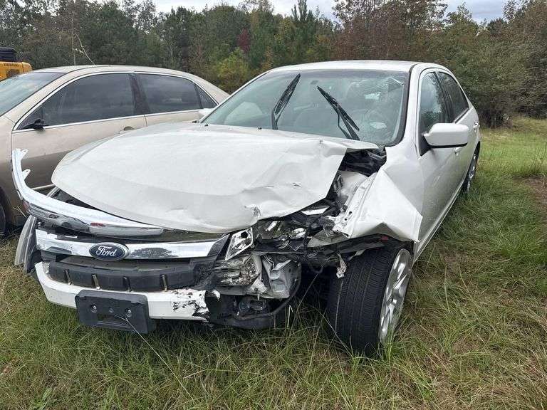 2010 FORD FUSION