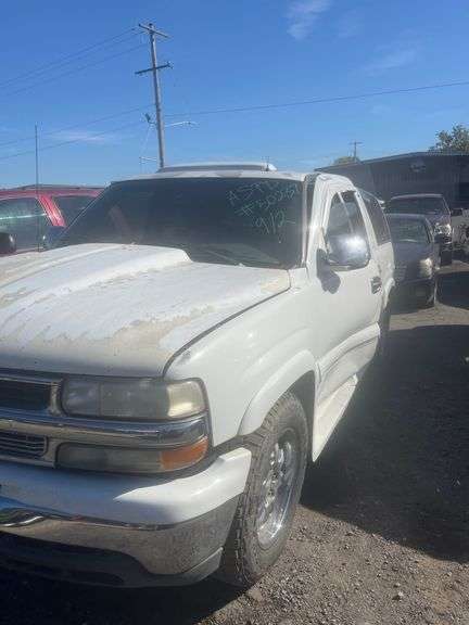 2002 CHEVROLET  SUBURBAN