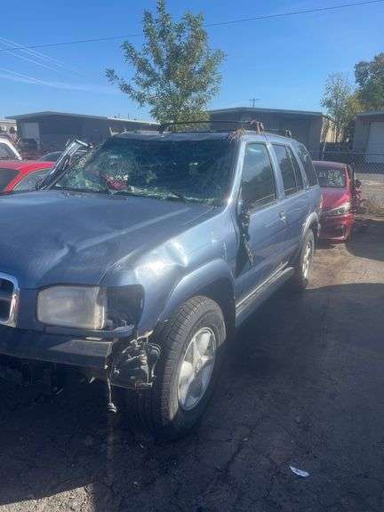 2000 NISSAN  PATHFINDER