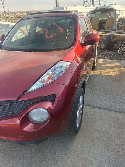 Title - 2014 NISSAN  JUKE