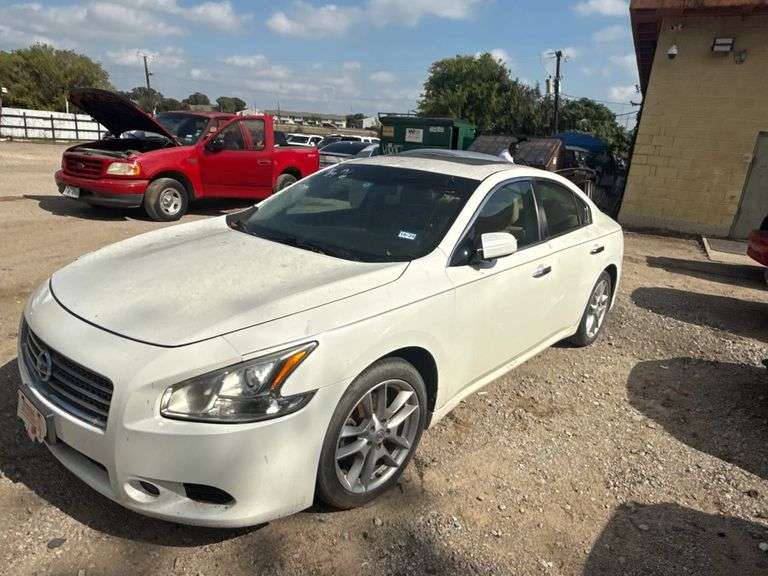 2009 NISSAN  MAXIMA