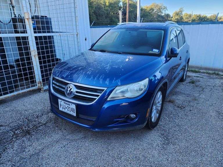 2009 VOLKSWAGEN TIGUAN