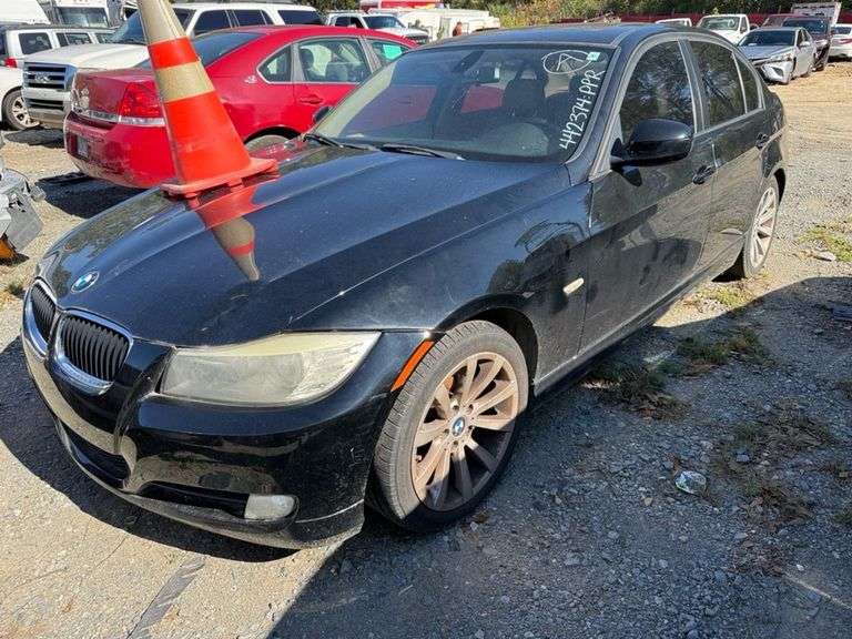 2011 BMW  328I