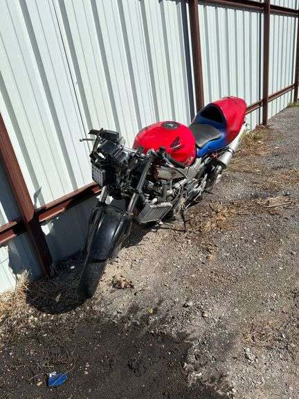 1998 HONDA VTR1000F (SUPERHAWK)