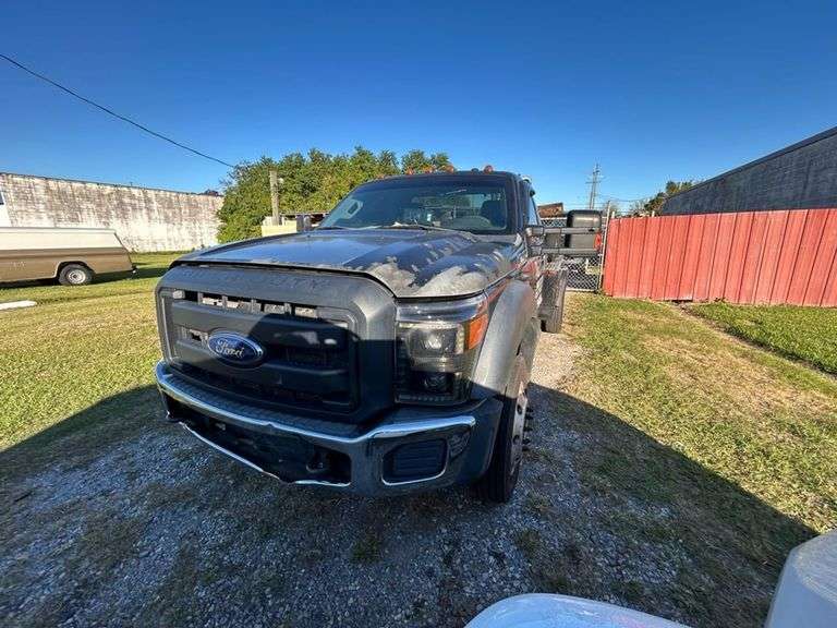 REBUILT TITLE**2016 FORD  F-450