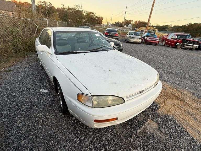 1996 TOYOTA  CAMRY