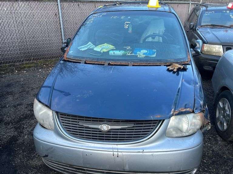 2001 CHRYSLER  TOWN AND COUNTRY