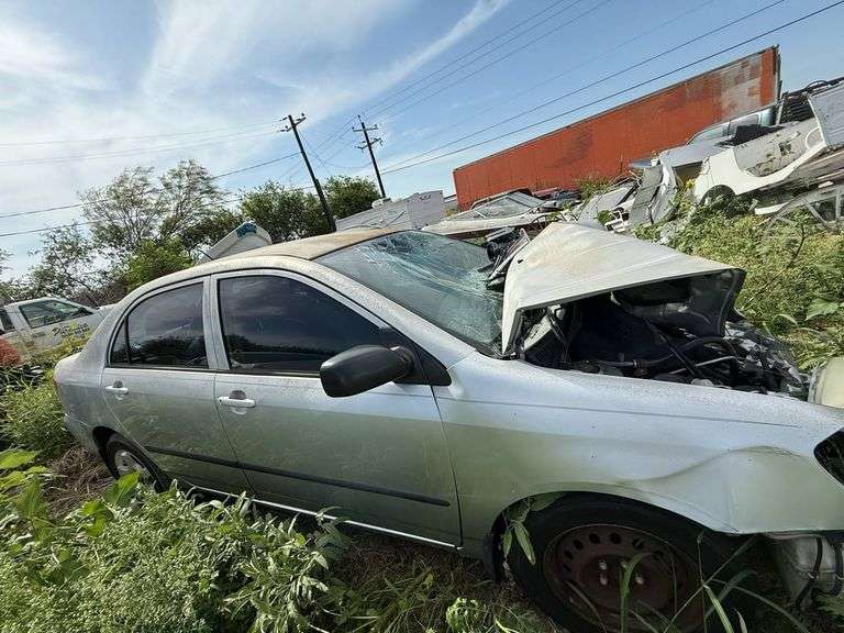 2006 TOYOTA  COROLLA