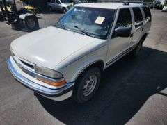 2001 CHEVROLET  BLAZER