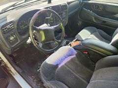 2001 CHEVROLET  BLAZER