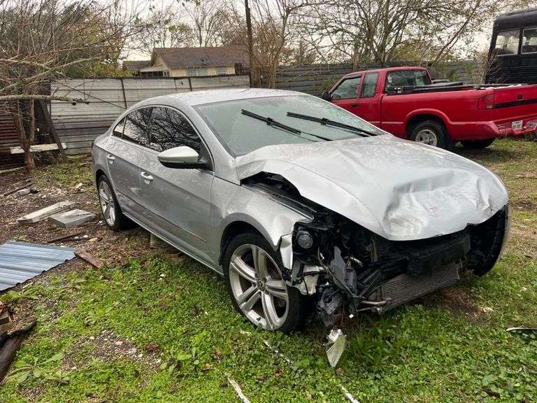 2013 VOLKSWAGEN  CC