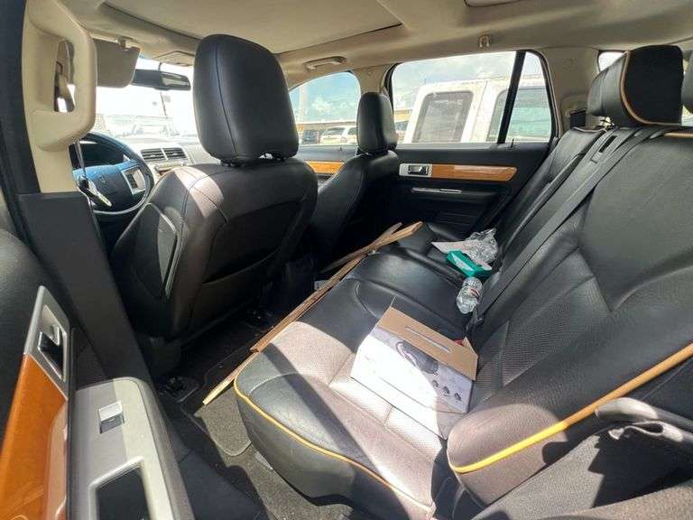 2010 LINCOLN  MKX