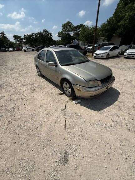 2004 VOLKSWAGEN  JETTA