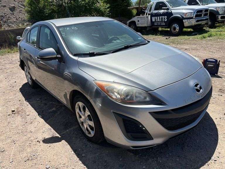 Title - 2011 MAZDA  MAZDA3