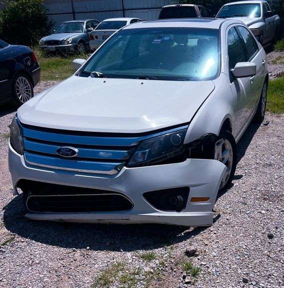 2011 FORD  FUSION