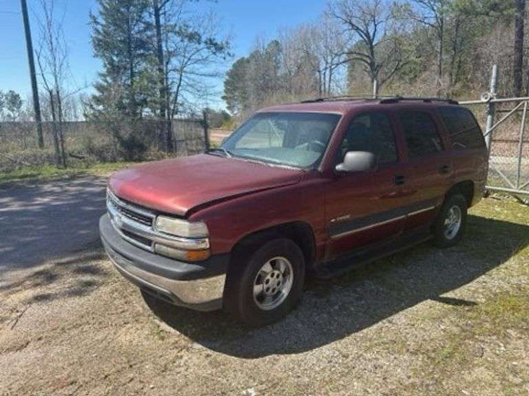 2002 CHEVROLET  TAHOE