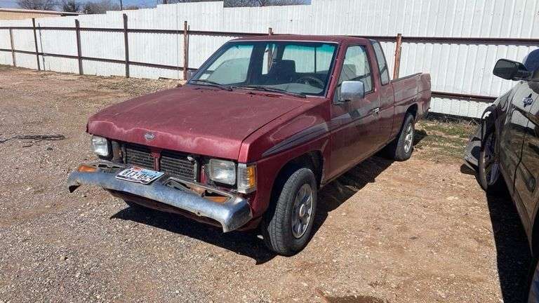 1996 NISSAN  PICKUP