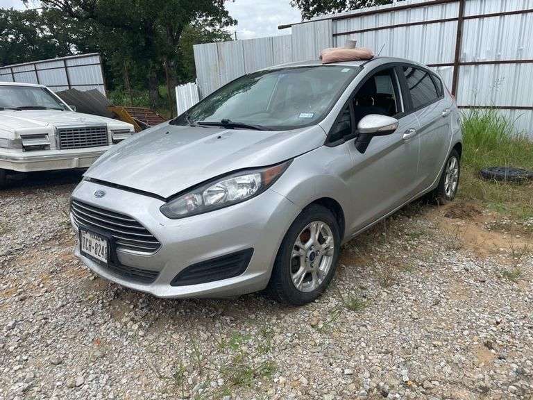 2016 FORD  FIESTA
