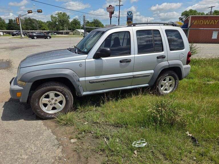 2005 JEEP  LIBERTY **DIESEL**