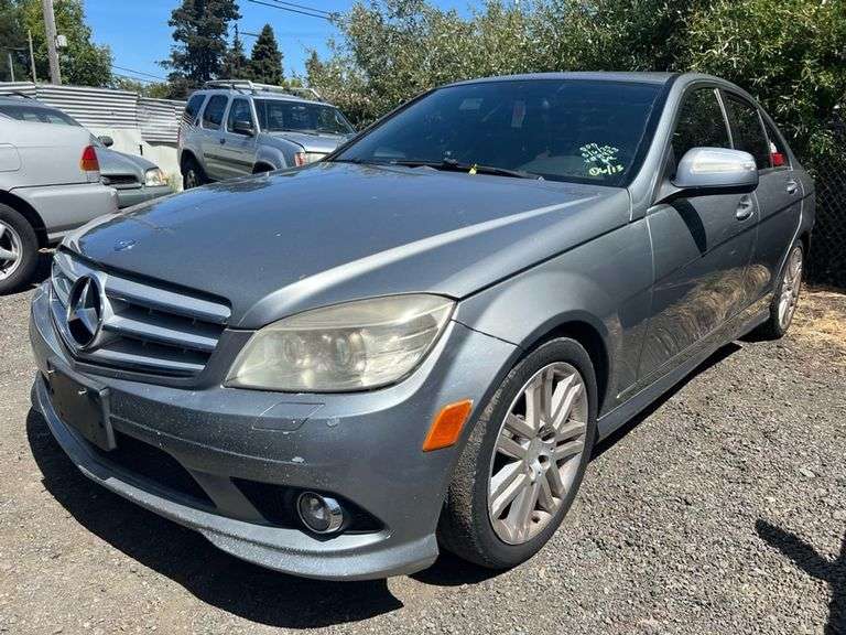2009 MERCEDES-BENZ  C-CLASS