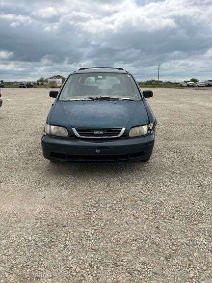 1996 ISUZU OASIS
