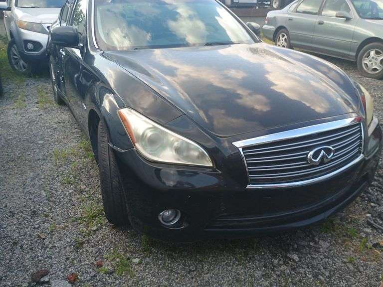 2013 INFINITI  M35H