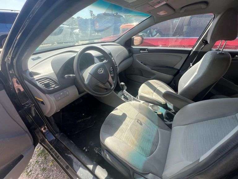TITLE - 2015 HYUNDAI  ACCENT
