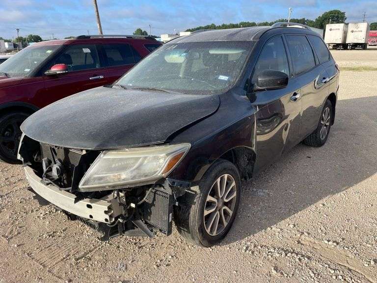2015 NISSAN  PATHFINDER