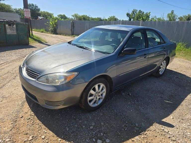 2003 TOYOTA  CAMRY