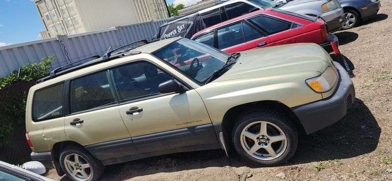 TITLE-2001 SUBARU  FORESTER