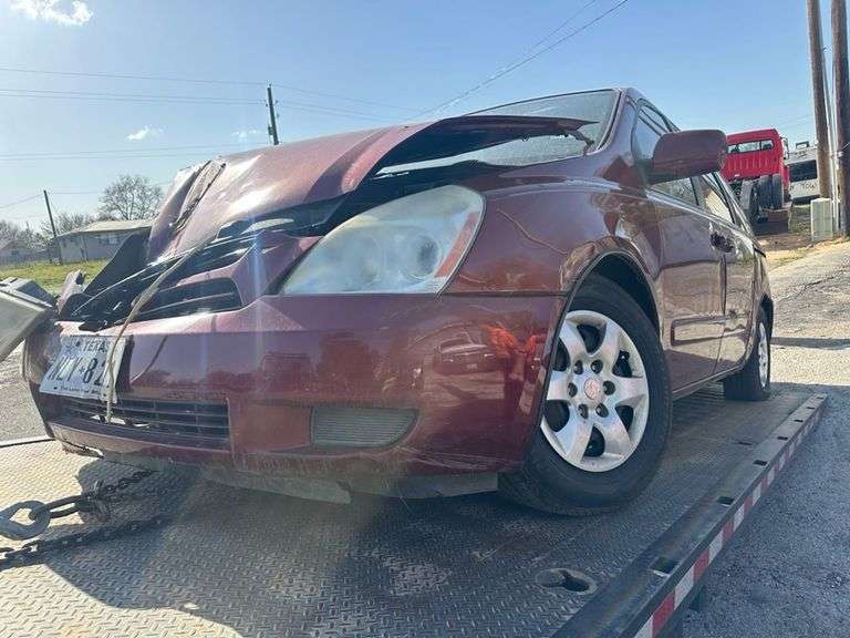 2006 KIA  SEDONA