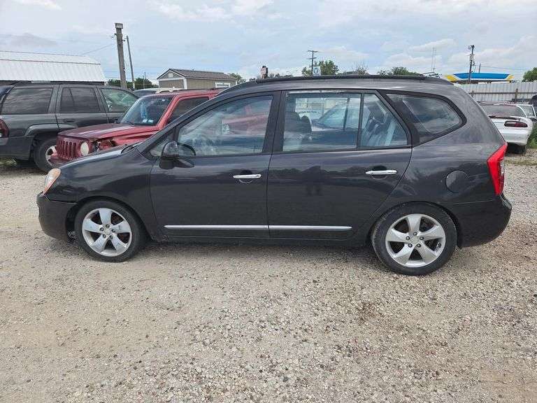 2007 KIA  RONDO