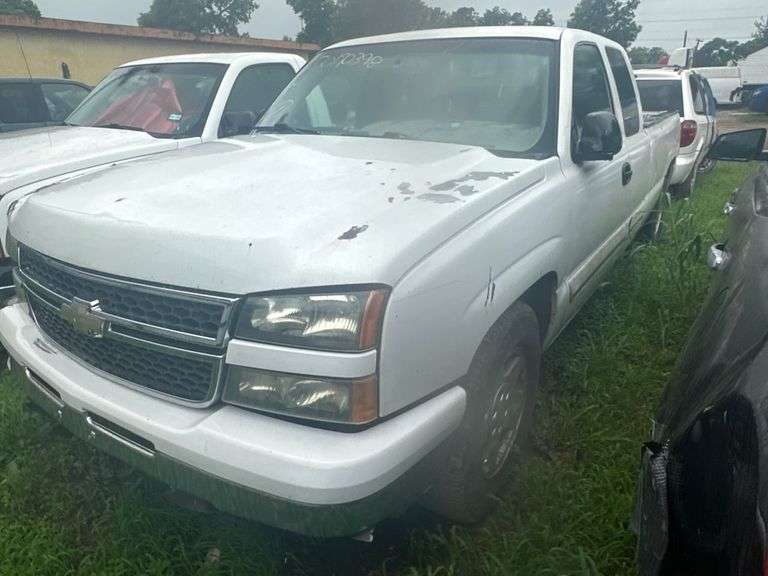 2006 CHEVROLET  SILVERADO