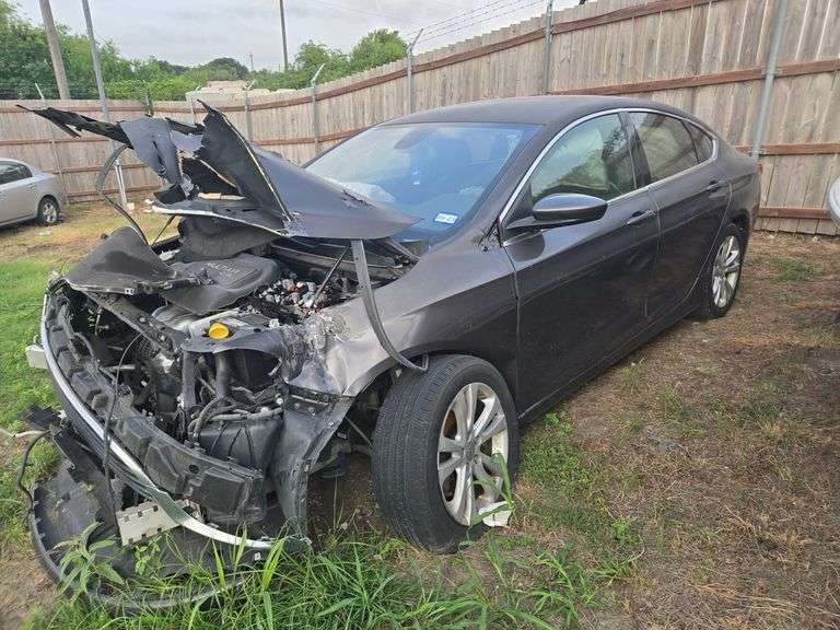 2016 CHRYSLER  200