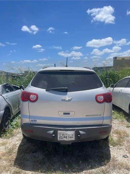 2011 CHEVROLET  TRAVERSE