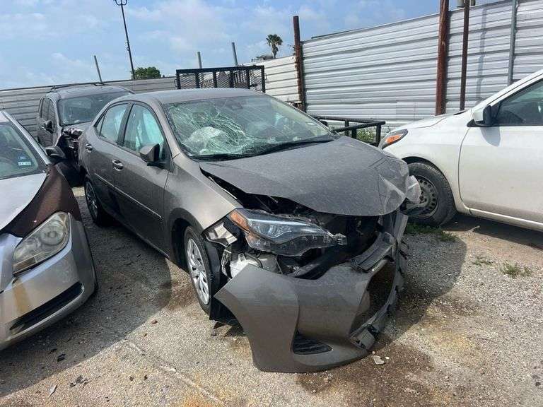 TITLE - 2019 TOYOTA  COROLLA