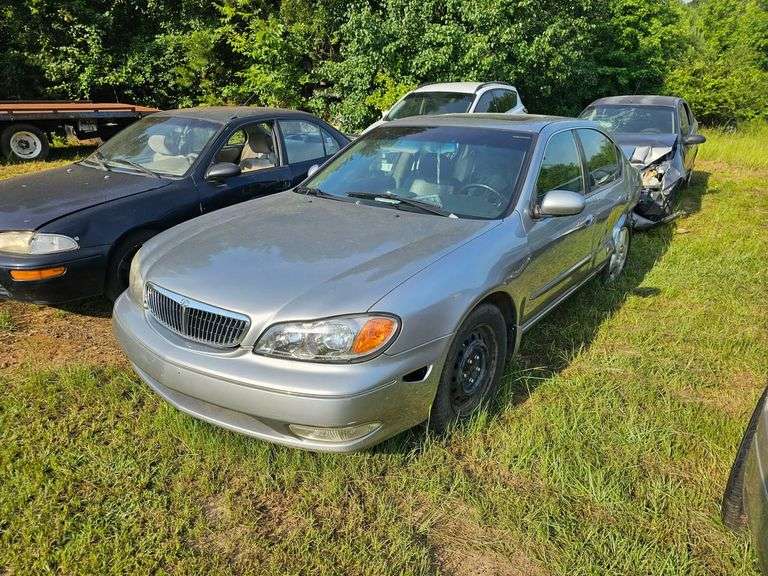 2000 INFINITI  I30